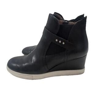 LINEA PAOLO SIZE 9 M FRESHTON BLACK LEATHER SNEAKER WEDGE ANKLE BOOTS